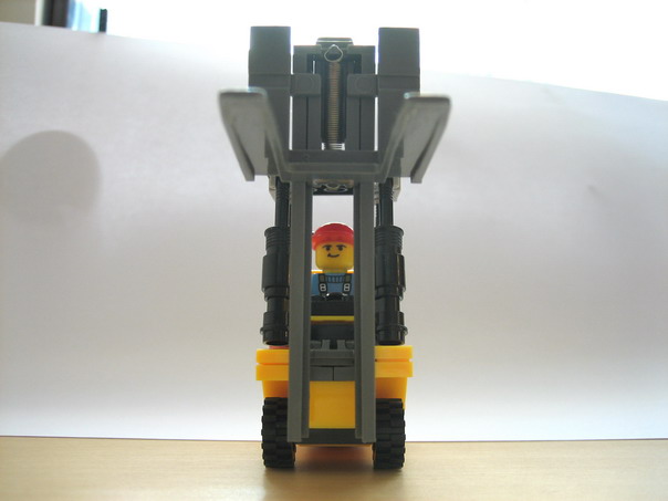 forklift_03.jpg