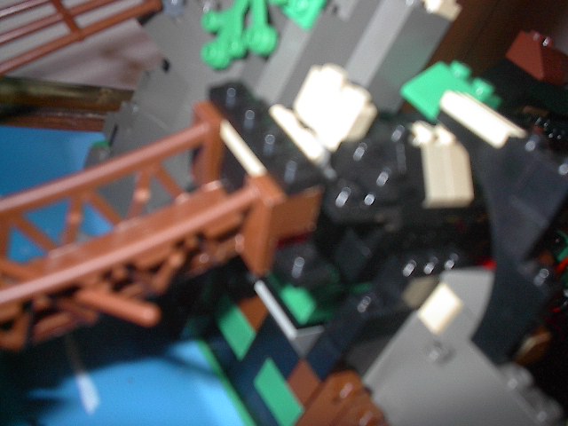 brickshelf_big_fort_011.jpg