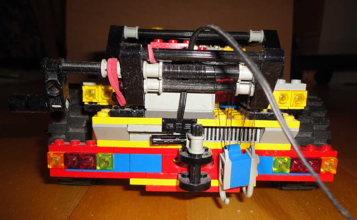 lego4wd_ver7_pic3.jpg