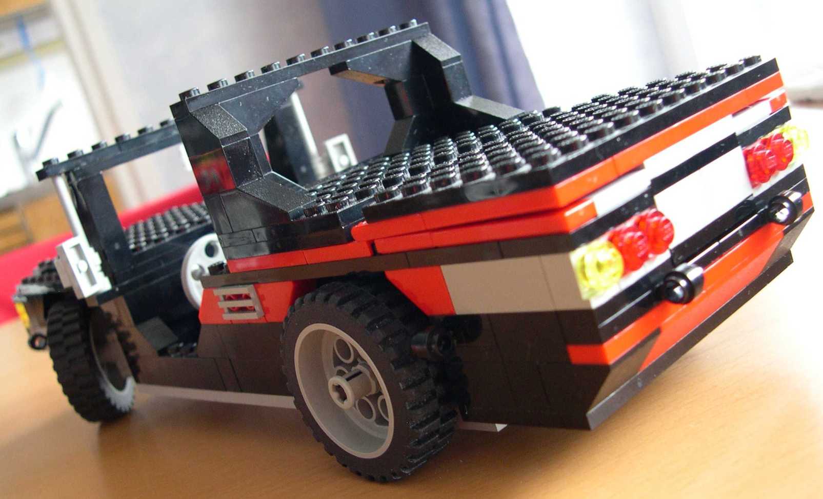 lighted_3_side.jpg