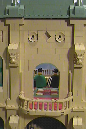 u-palacebalcony.jpg