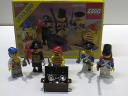 open-6251-pirateminifigures-a02.jpg