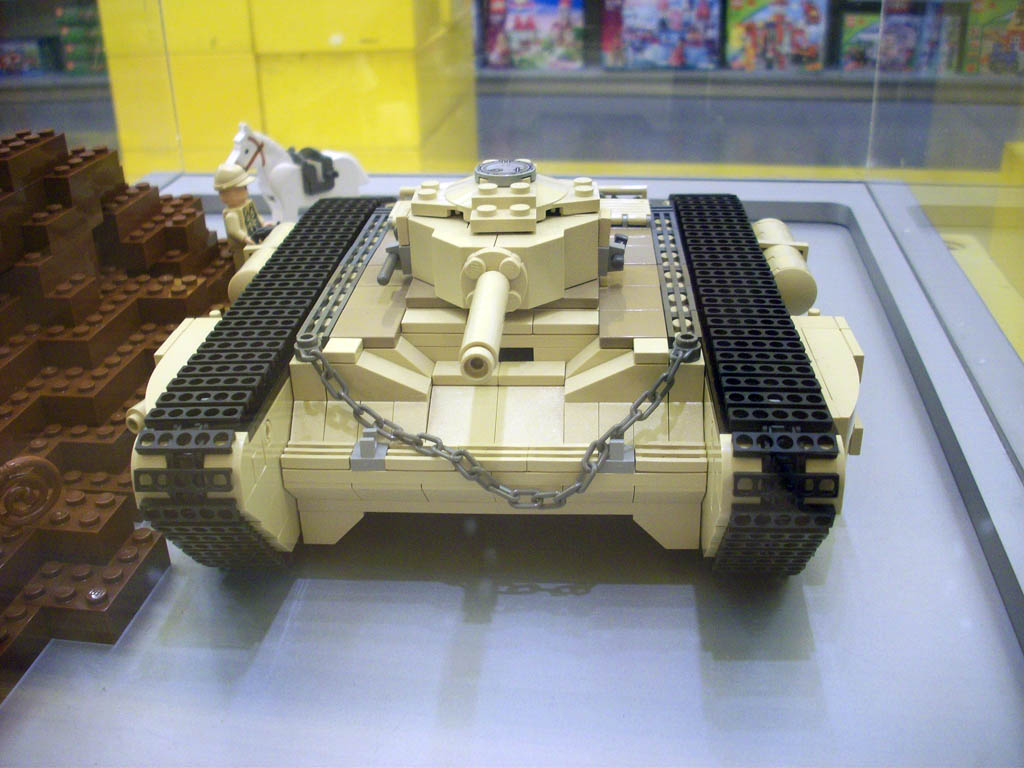 y-indianajoneslegostoredisplay_a02_011.jpg