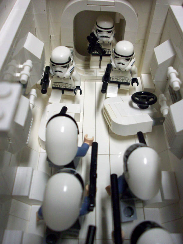 rebelblockaderunner_boarded_a009_056.jpg