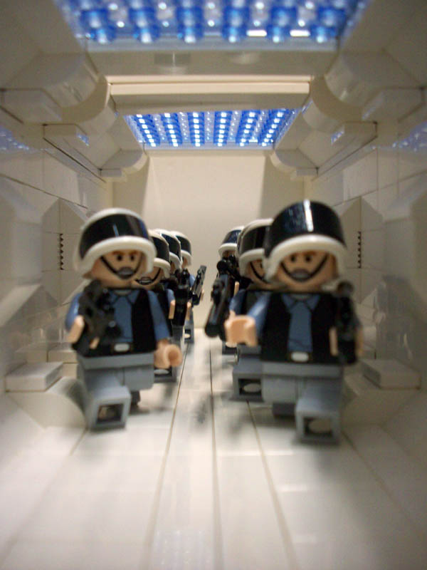 rebelblockaderunner_boarded_a012_042.jpg