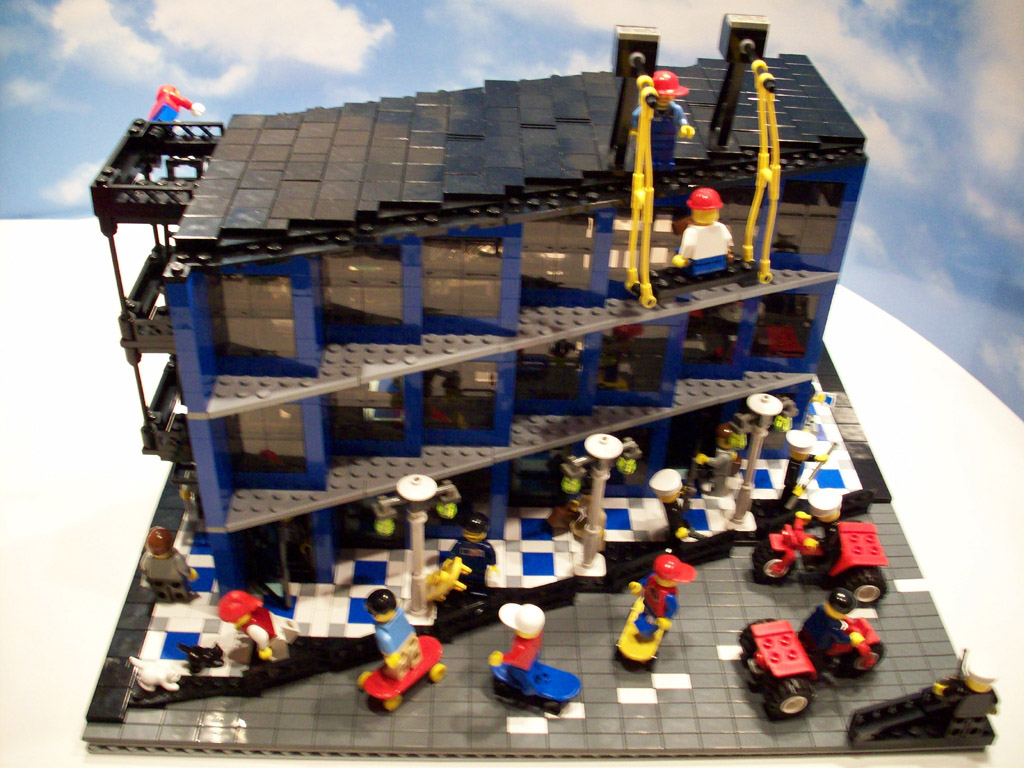 z-bluebuilding_a05_021.jpg
