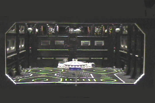 y-dsfalconcapture-acp06.jpg