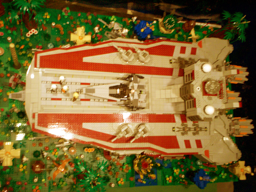 s-sw-attack-frigate-felucia_a09_102.jpg