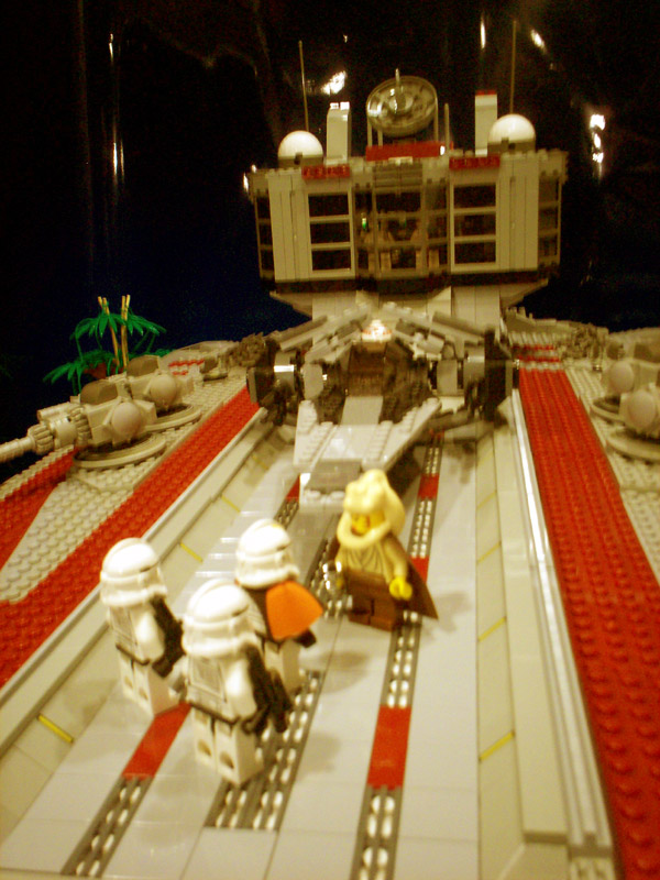 s-sw-attack-frigate-felucia_b02_057.jpg
