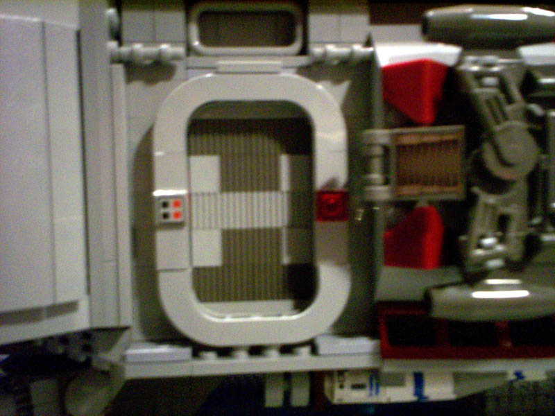 x-wip-side-details_c12_188.jpg