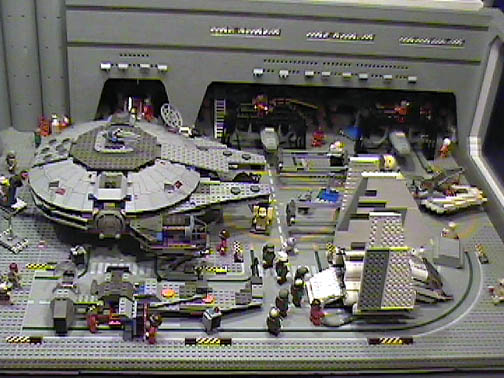 legohangar-rebeltransportbase_a05_004.jpg