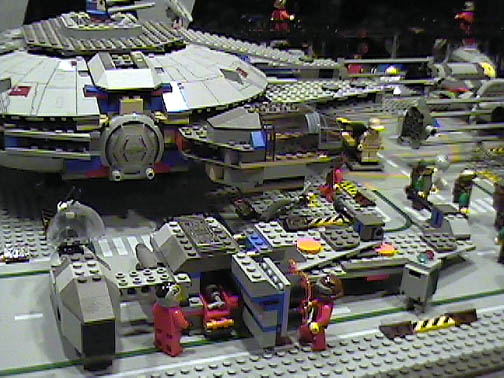 legohangar-rebeltransportbase_b13_044.jpg