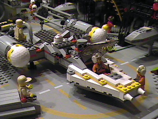 legohangar-rebeltransportbase_c19_016.jpg