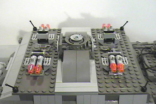 ucs-tbcsneak-y7.jpg