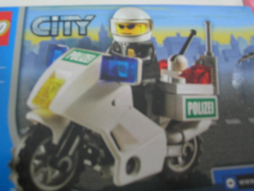 city7235_8.jpg
