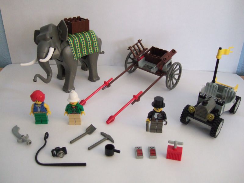 elephantcaravan.jpg