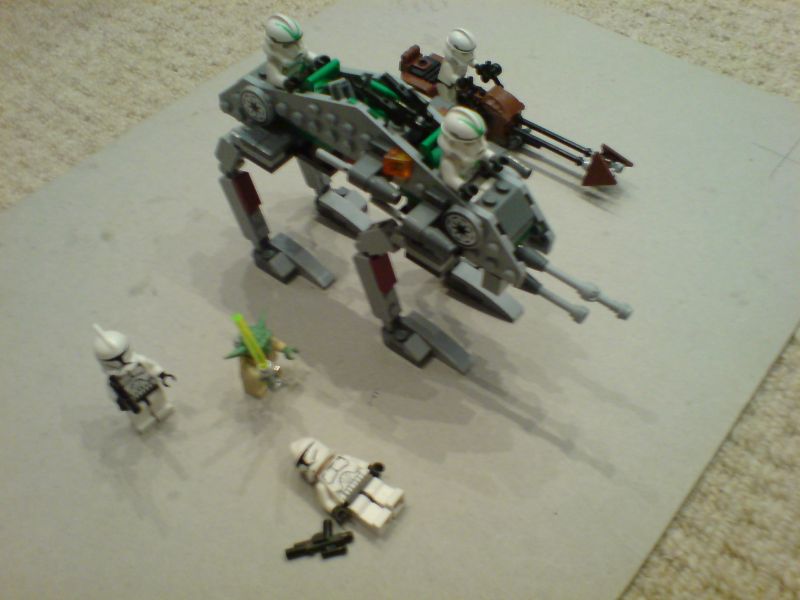 clonewalker005.jpg