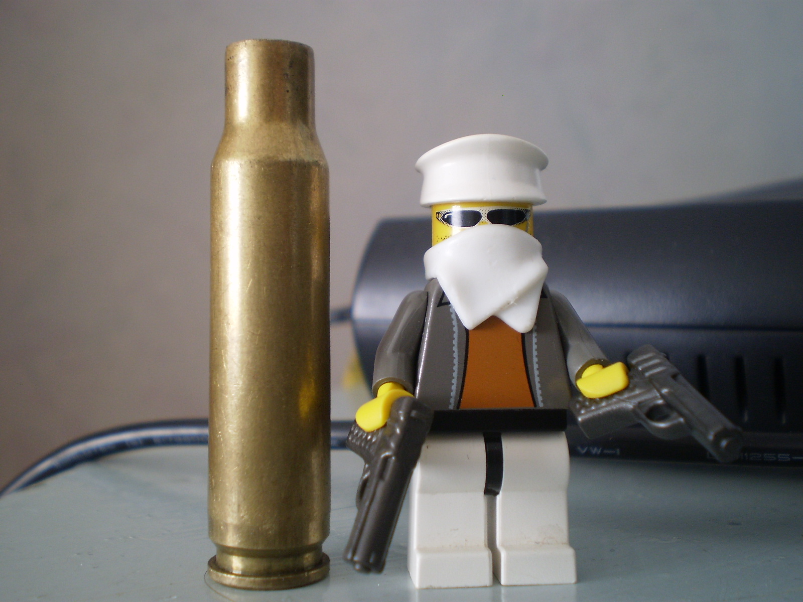 bullet_vs_lego_001.jpg