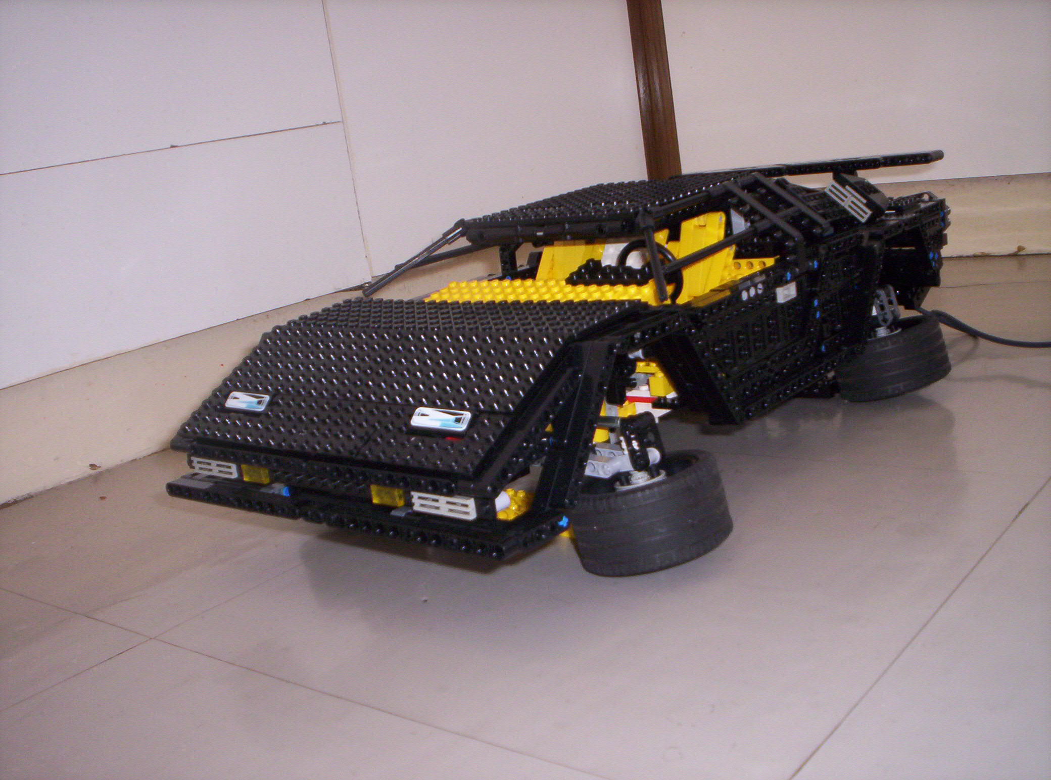 lamborghini_countach_hovercar_001.jpg
