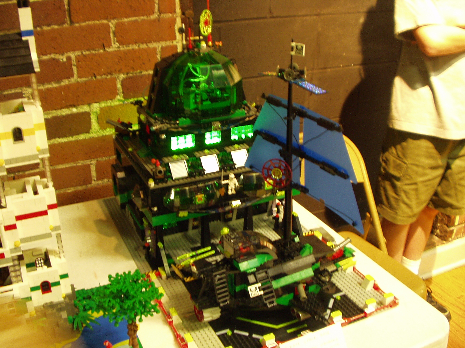 080725blockpartymocjohnkylespace.jpg