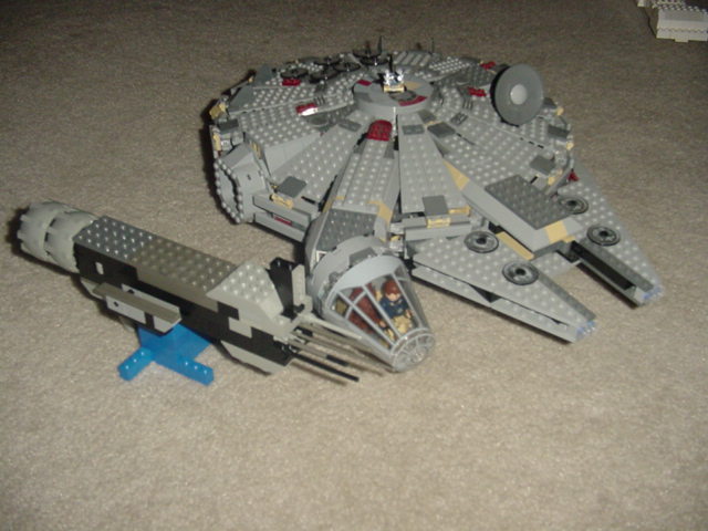 falcon_and_sulaco.jpg