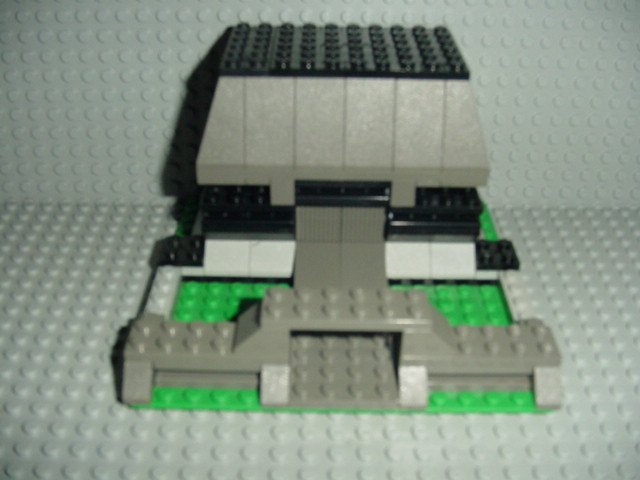 reach_highcom_front.jpg