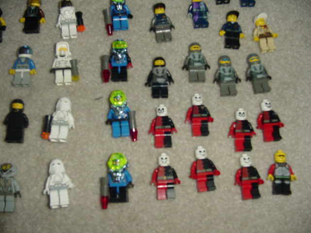 minifigs4.jpg