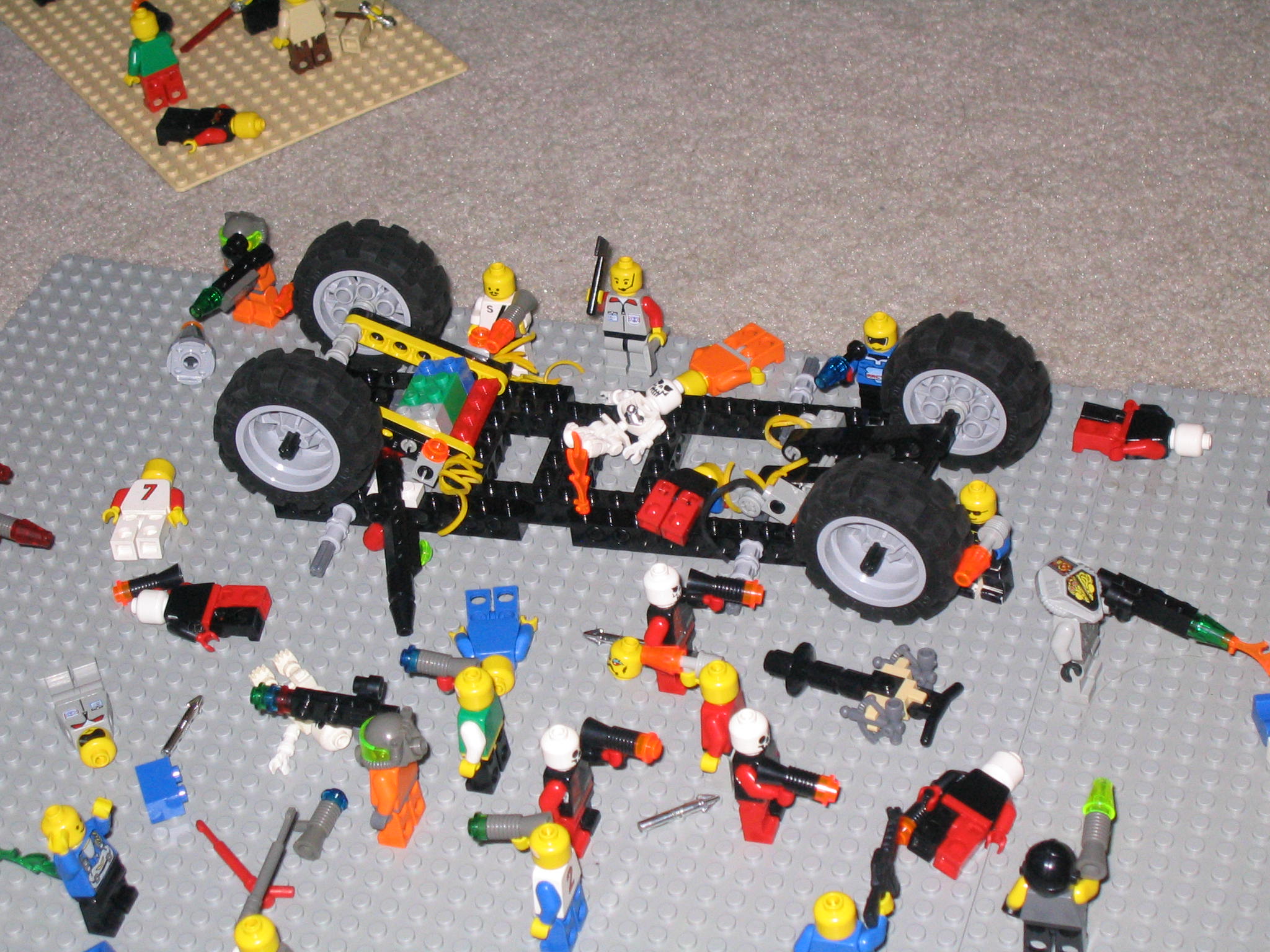 destroyed_truck_chasis.jpg
