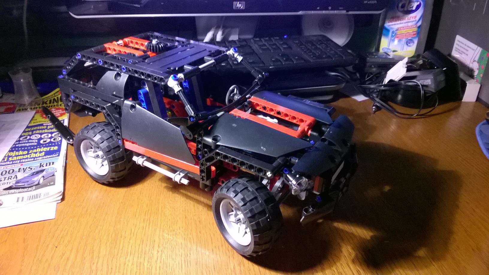 clone_8081_1.jpg