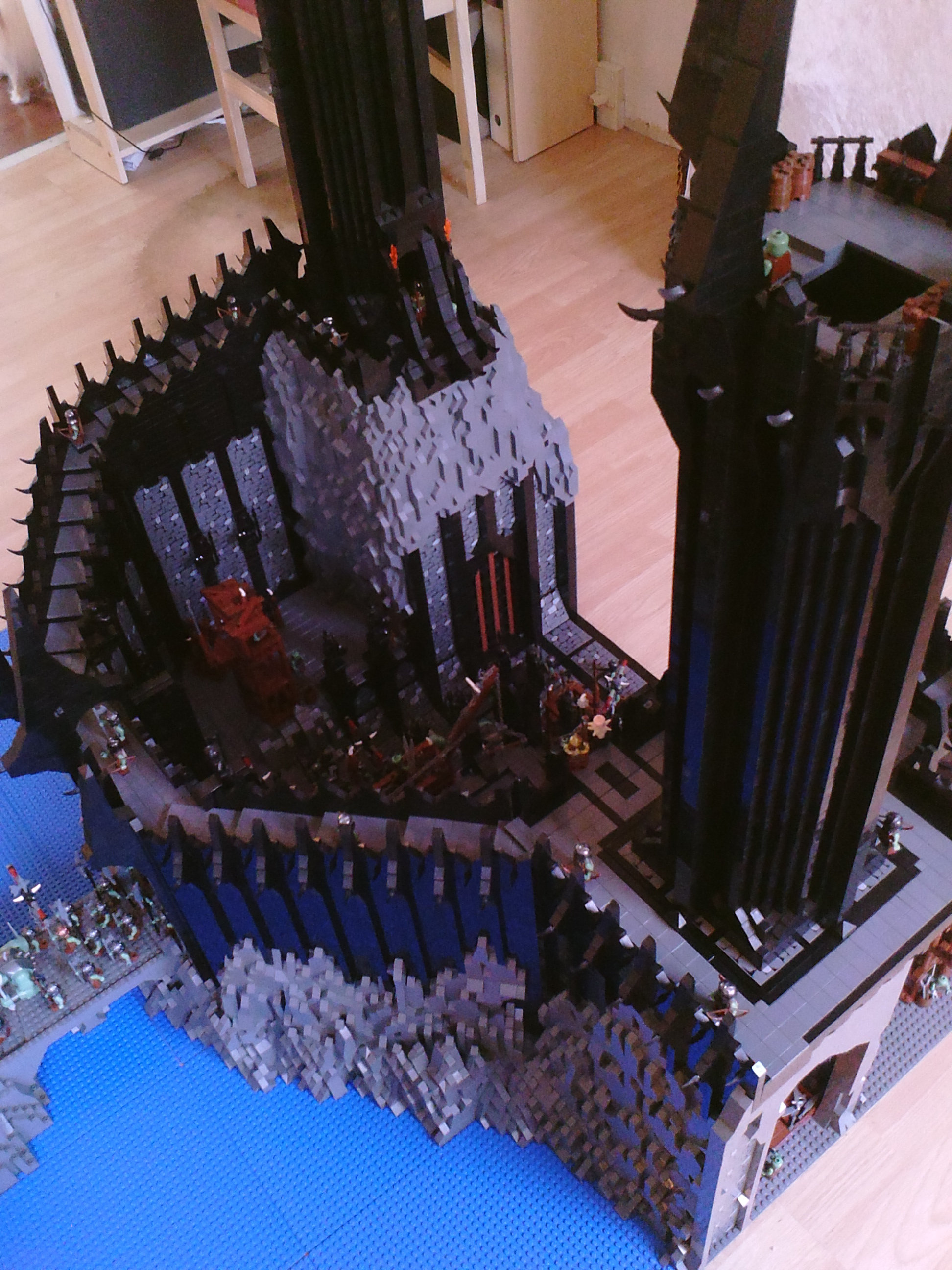 right_tower.jpg