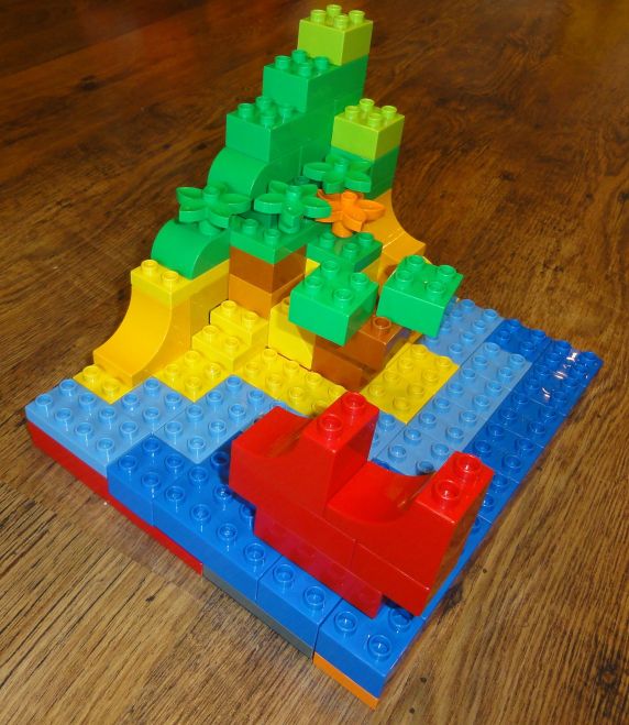 duplo_pirate_island_ver.1_-_birds_eye2.jpg