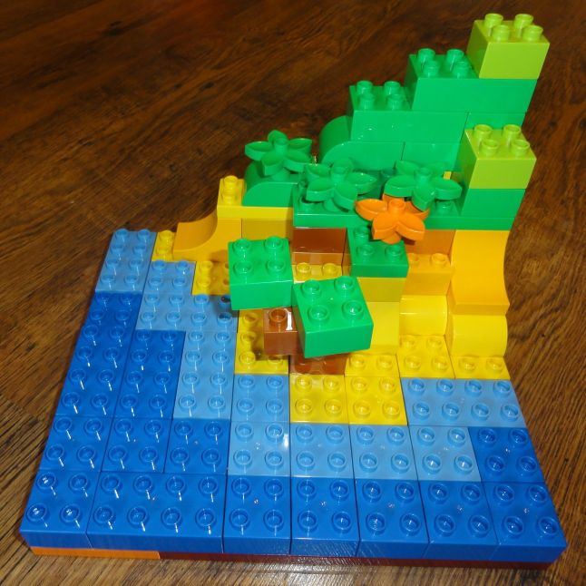 duplo_pirate_island_ver.1_-_without_ship1.jpg