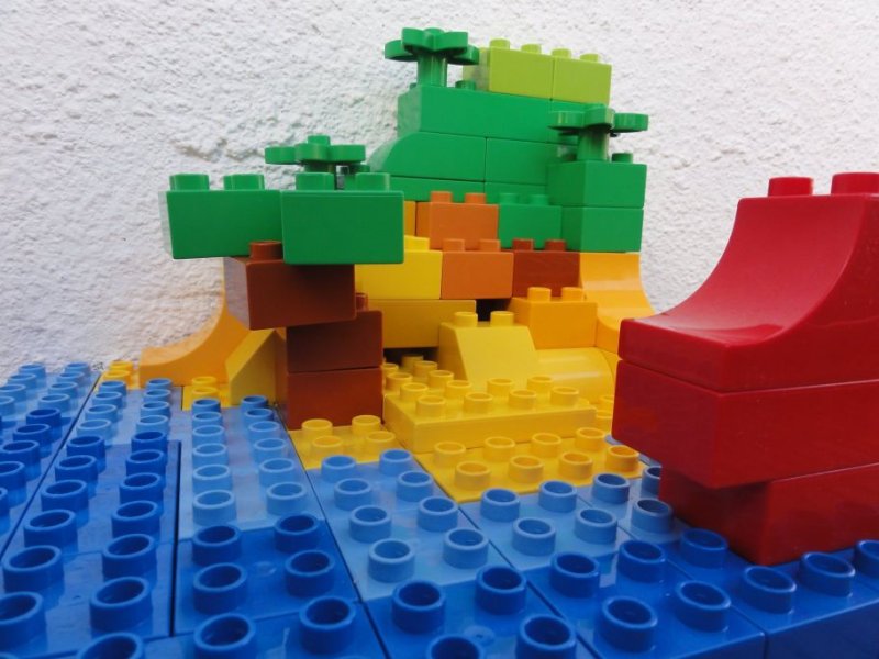 duplo_pirate_island_ver.2_-_detail1.jpg