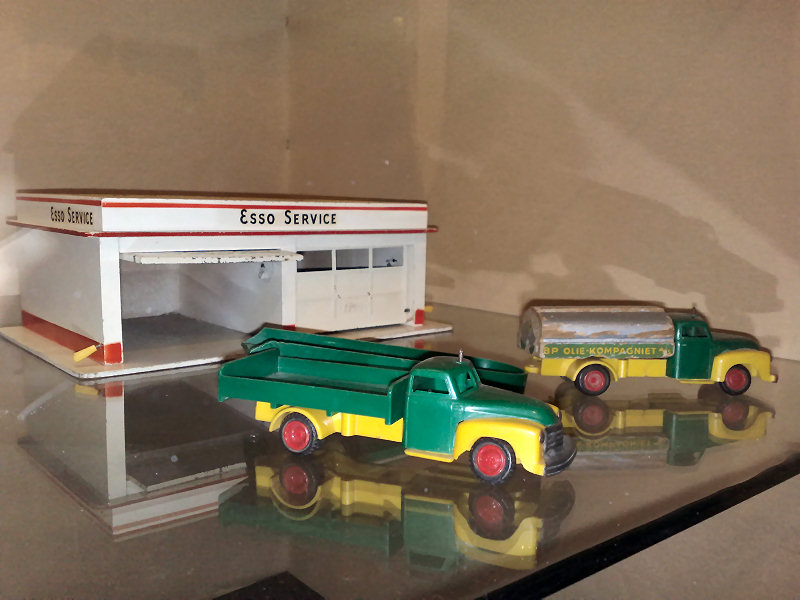 300120101248.jpg