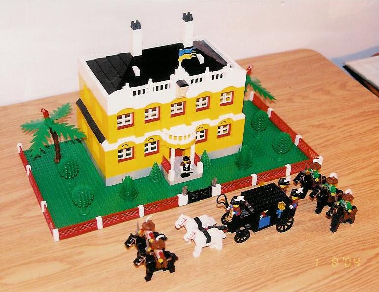 mansion1.jpg