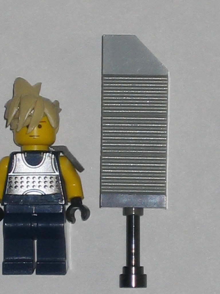 cloud_with_buster_sword.jpg