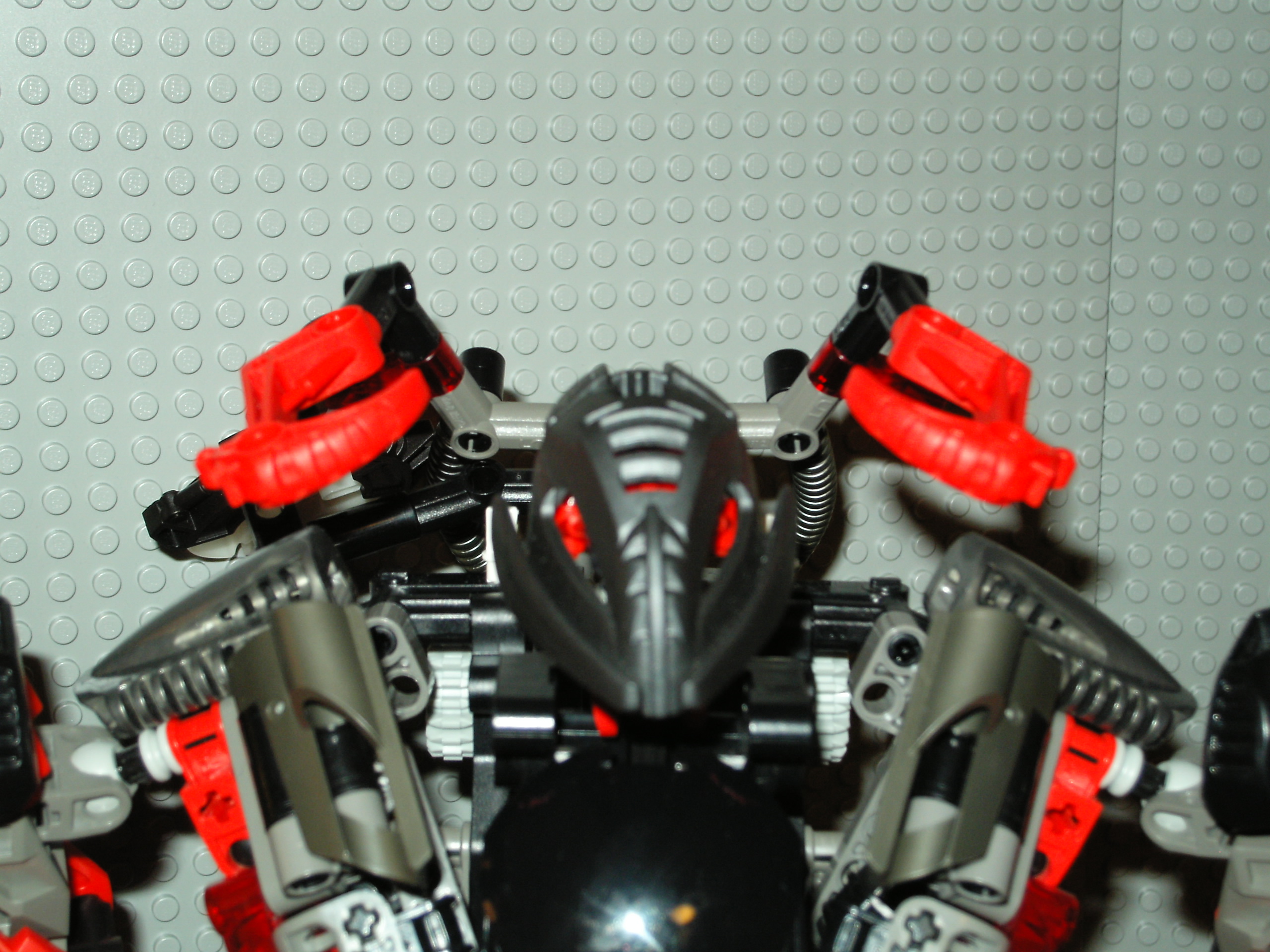 makuta-open1.jpg