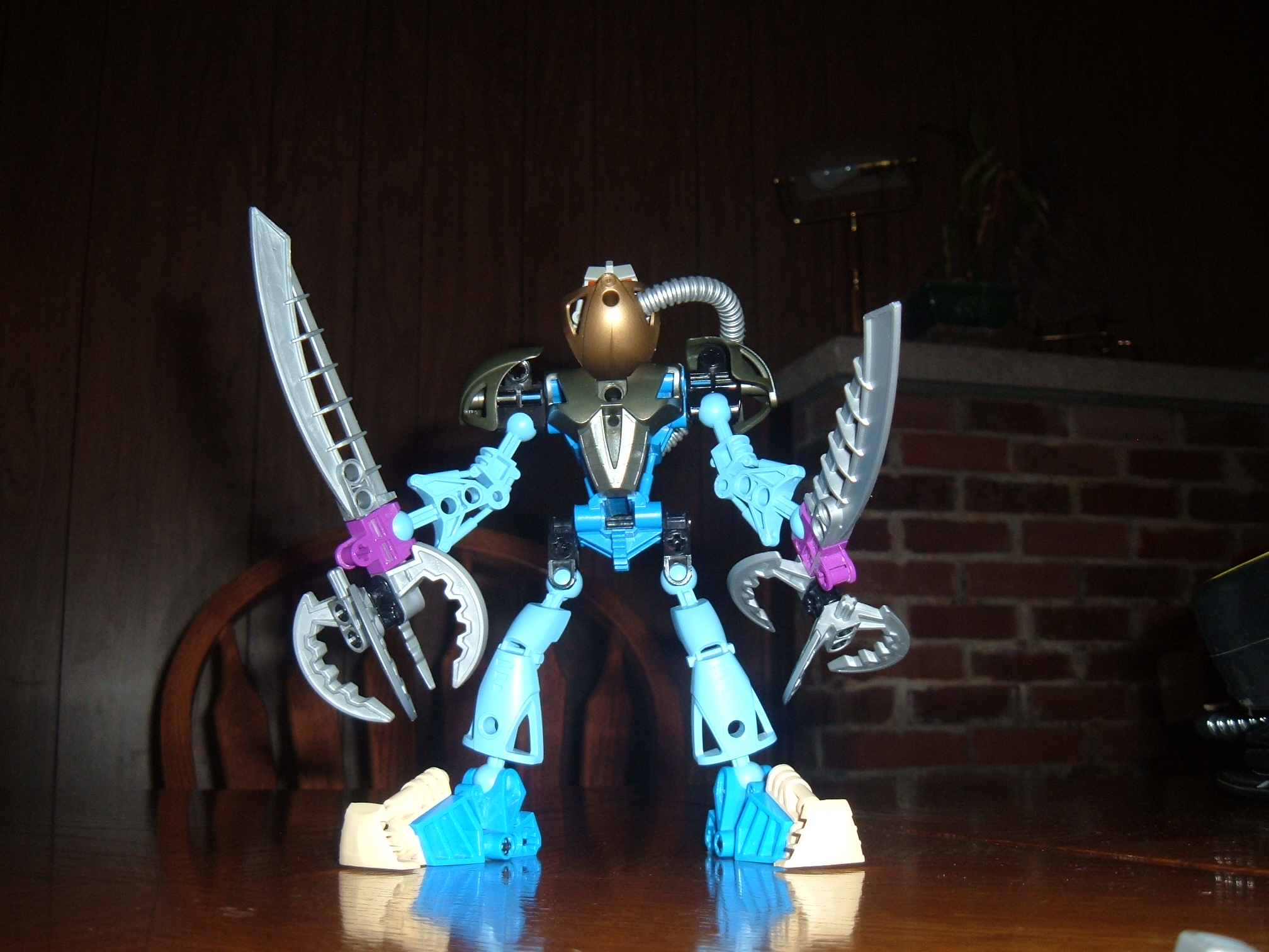 toa_aqua.jpg