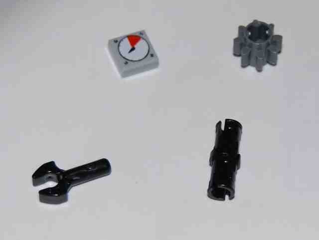 2012.10.13_lego_4209_012-pozostalosci_pierwszej_paczki.jpg