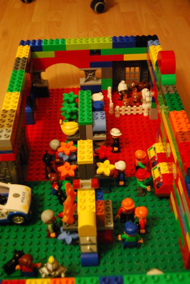 market_duplo_02.jpg