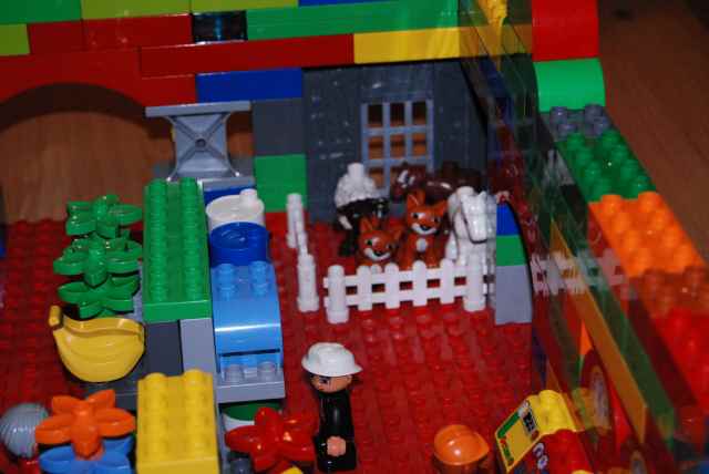 market_duplo_05.jpg