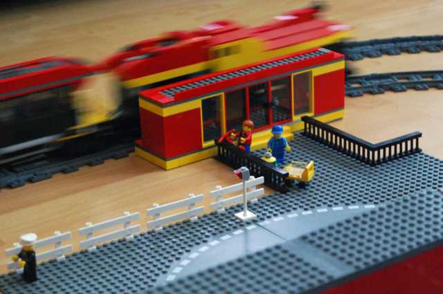 2012.06.18_lego_train_model_008.jpg