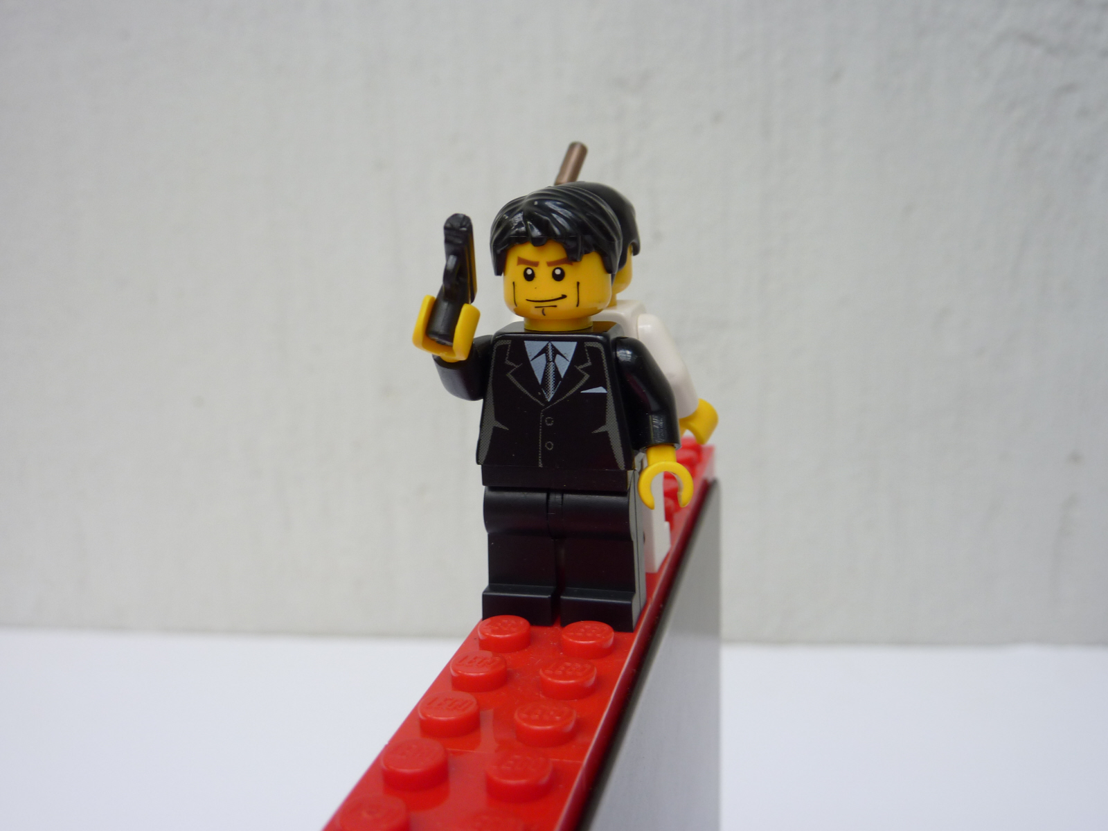 lego_bookend_james_bond.jpg