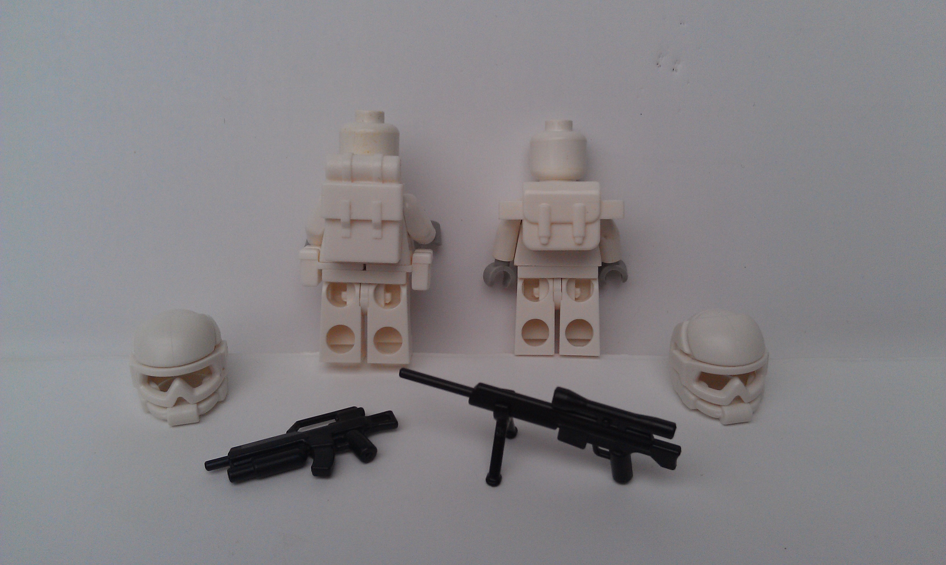 snow_soldiers_rear.jpg