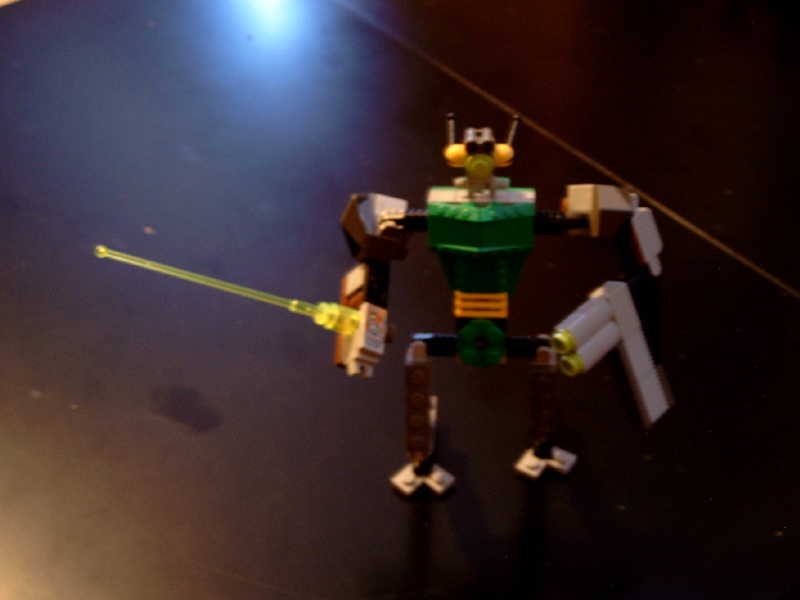 b03battledroid_remo_saber.jpg