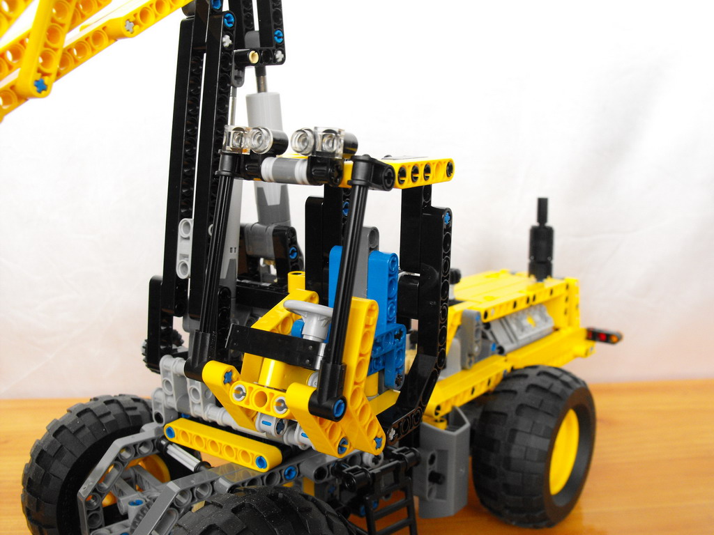 8265-06.jpg