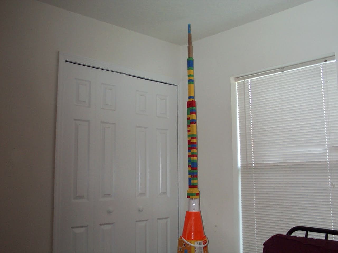 ultimate_lego_empire_tower.jpg