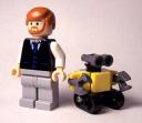 wall-e_minifig_scale.jpg