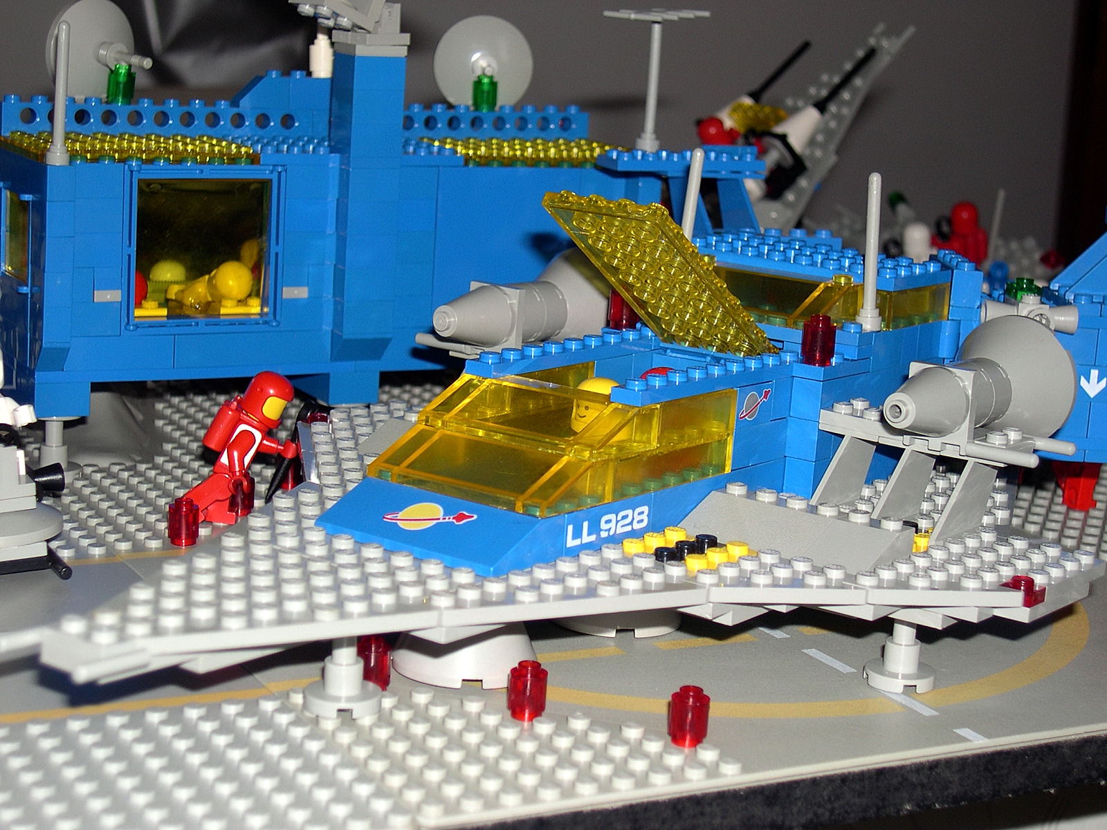 airmoonbase012_ultimi_preparativi_e_si_parte...jpg