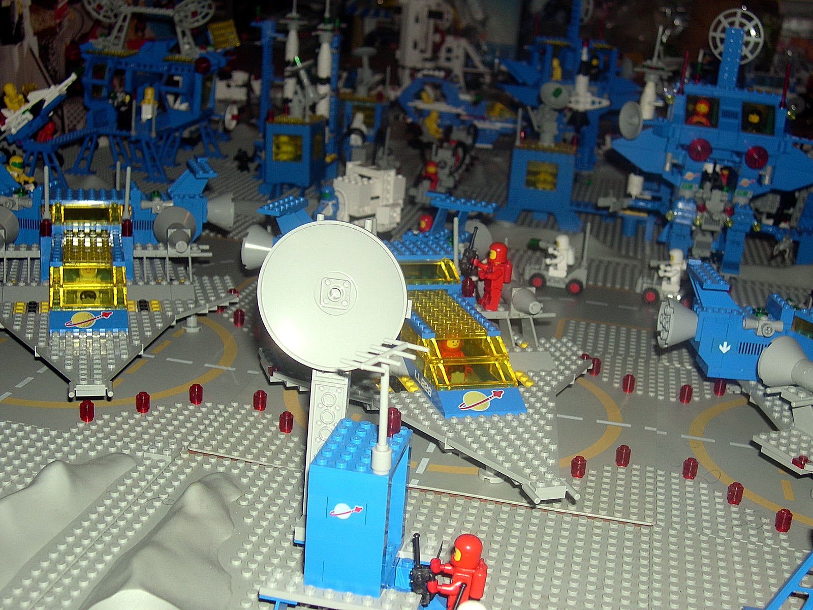 airmoonbase_2006_007_working_in_progress.jpg